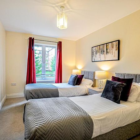Kings Quarter - Four Bed Apartment - #0202 Maidenhead Buitenkant foto