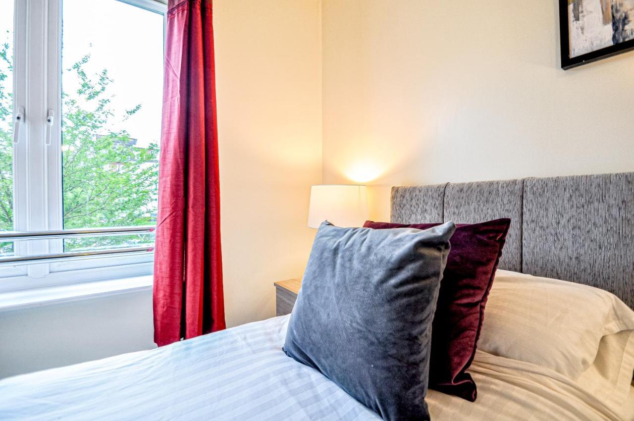 Kings Quarter - Four Bed Apartment - #0202 Maidenhead Buitenkant foto