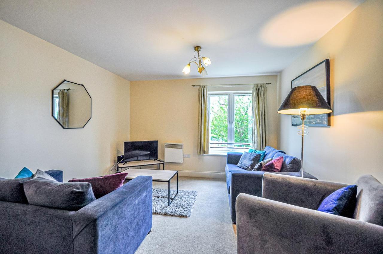 Kings Quarter - Four Bed Apartment - #0202 Maidenhead Buitenkant foto
